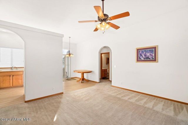 7047 N Joanna DR, Coeur D'alene, ID 83815