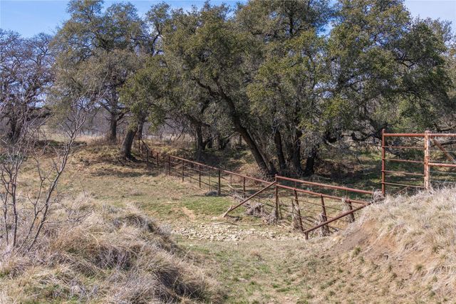 91 Acres Co Rd 370, Carbon, TX 76435