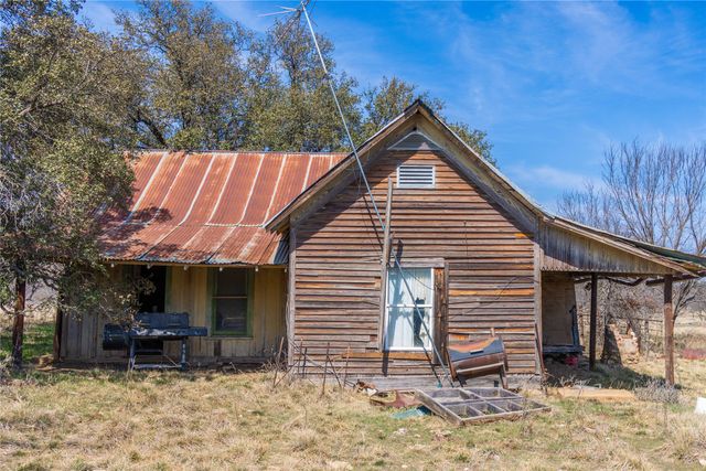 91 Acres Co Rd 370, Carbon, TX 76435