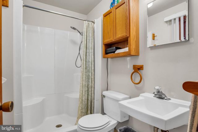 1158 PINE RD, Carlisle, PA 17015