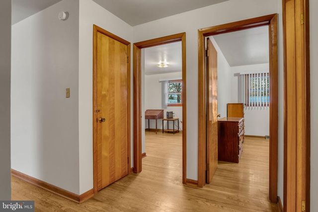 1158 PINE RD, Carlisle, PA 17015