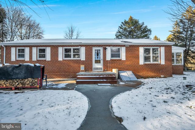 1158 PINE RD, Carlisle, PA 17015