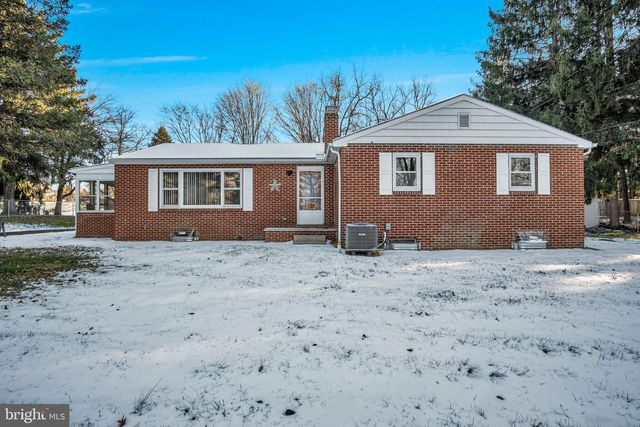 1158 PINE RD, Carlisle, PA 17015