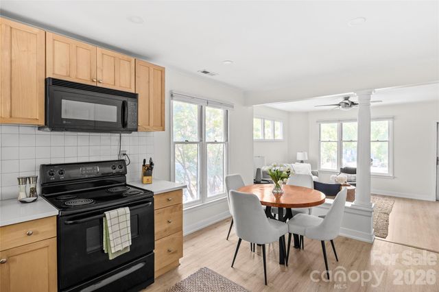 433 W 8th Street 68, Charlotte, NC 28202