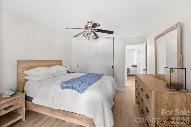 433 W 8th Street 68, Charlotte, NC 28202