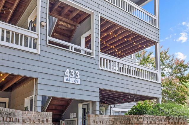 433 W 8th Street 68, Charlotte, NC 28202
