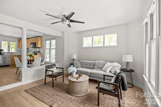 433 W 8th Street 68, Charlotte, NC 28202