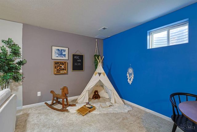 1919 Washburn Street, Cincinnati, OH 45223