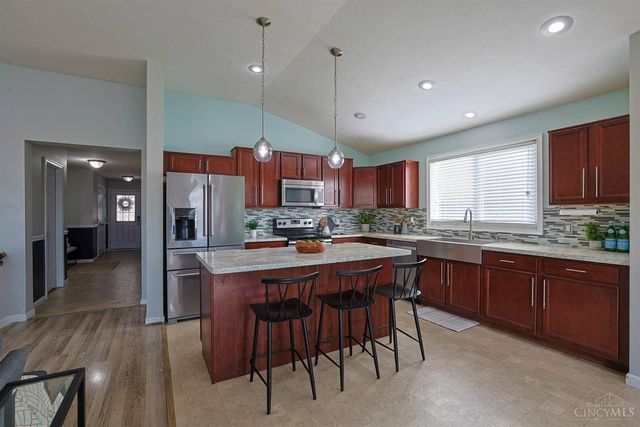 1919 Washburn Street, Cincinnati, OH 45223