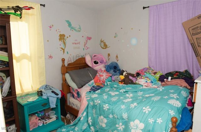 531 Audrey Lane, Struthers, OH 44471