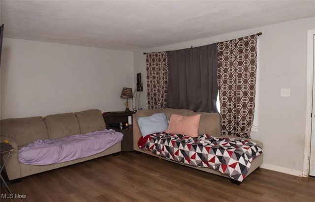 531 Audrey Lane, Struthers, OH 44471