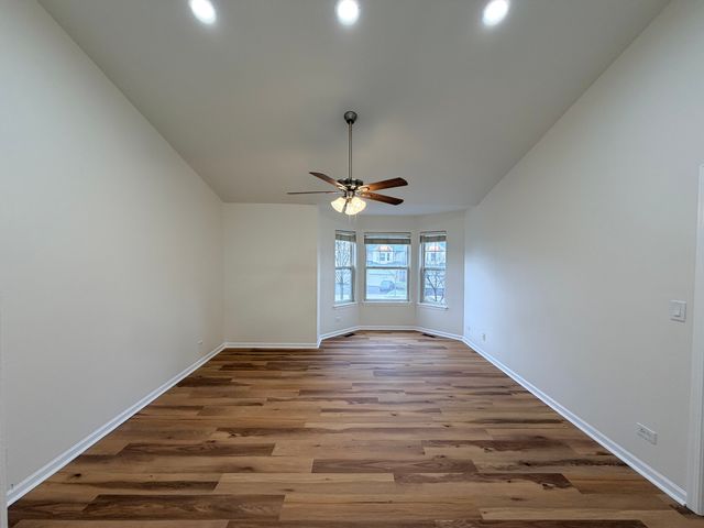 431 PINE LAKE Circle, Vernon Hills, IL 60061