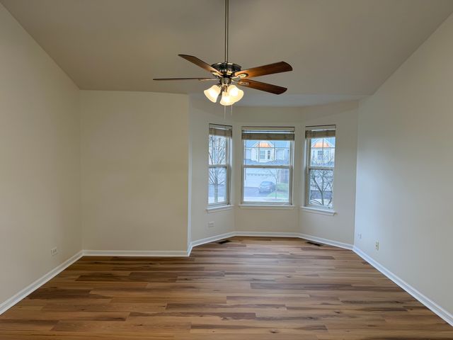 431 PINE LAKE Circle, Vernon Hills, IL 60061