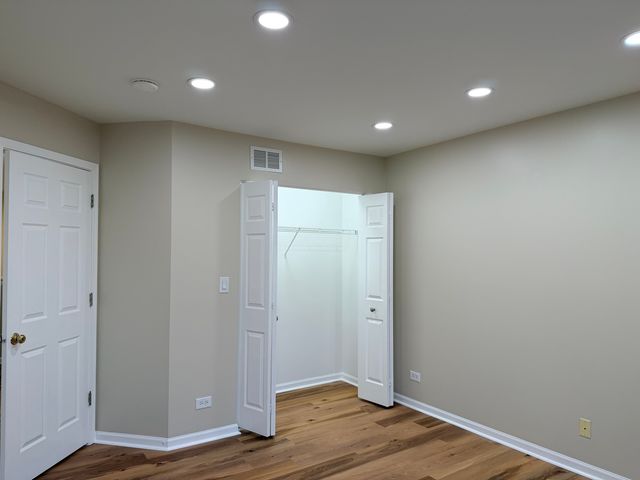 431 PINE LAKE Circle, Vernon Hills, IL 60061