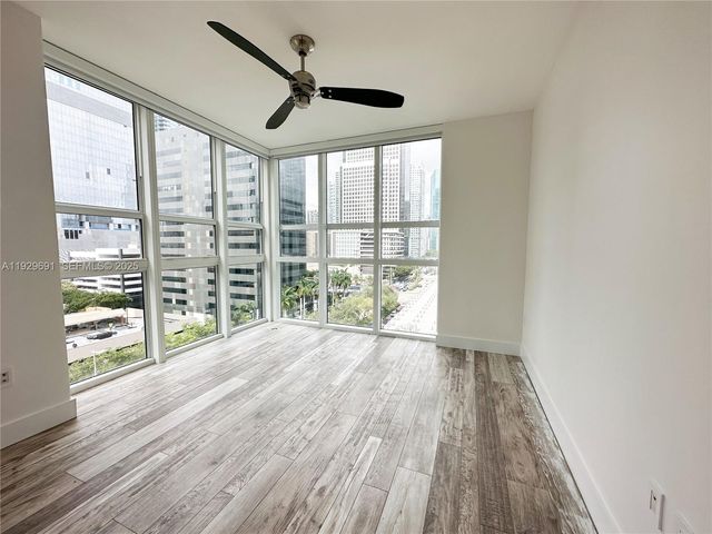 951 Brickell Ave 801, Miami, FL 33131