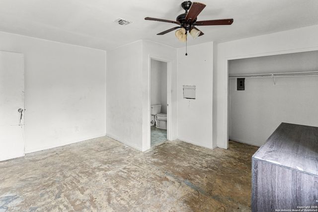 7507 Sweet Valley, San Antonio, TX 78242