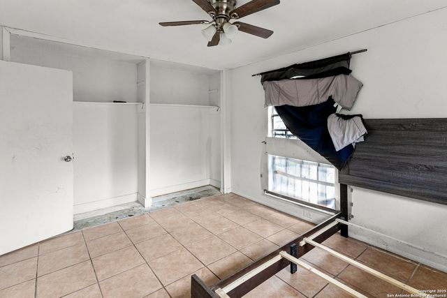 7507 Sweet Valley, San Antonio, TX 78242