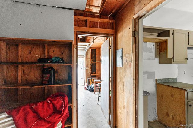 7507 Sweet Valley, San Antonio, TX 78242