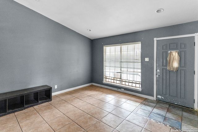 7507 Sweet Valley, San Antonio, TX 78242