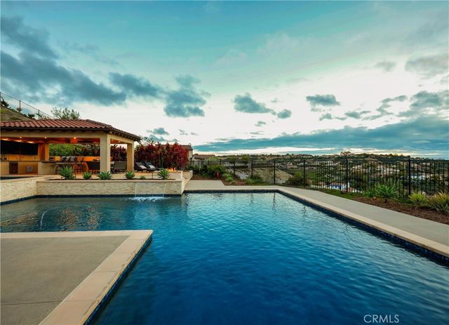 8461 Hinterland Drive, San Diego, CA 92127