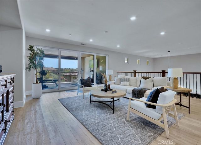 8461 Hinterland Drive, San Diego, CA 92127