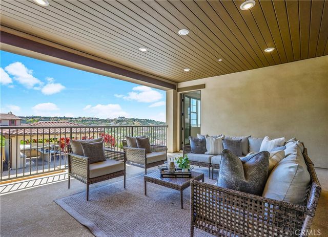 8461 Hinterland Drive, San Diego, CA 92127