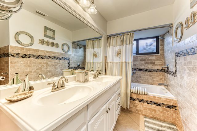 5780 PIPING ROCK Drive, Boynton Beach, FL 33437