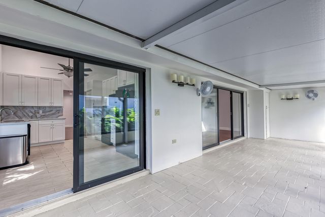 5780 PIPING ROCK Drive, Boynton Beach, FL 33437