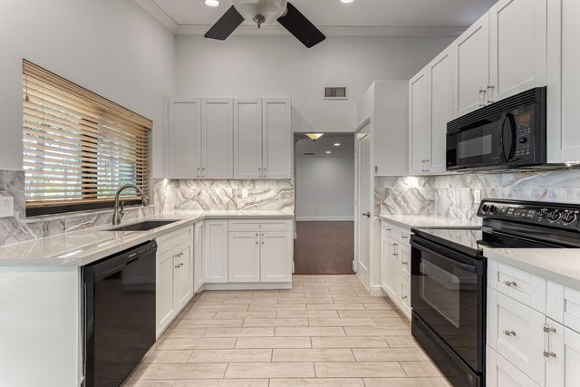 5780 PIPING ROCK Drive, Boynton Beach, FL 33437