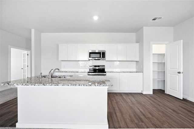 1016 Prairie Drive, Tuttle, OK 73089