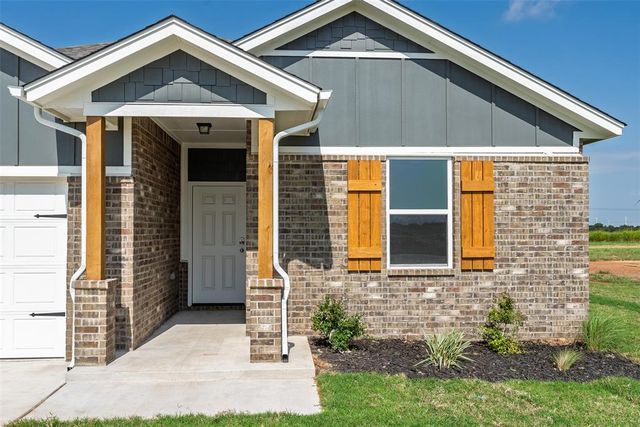 1016 Prairie Drive, Tuttle, OK 73089