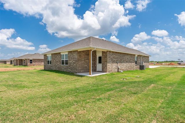 1016 Prairie Drive, Tuttle, OK 73089