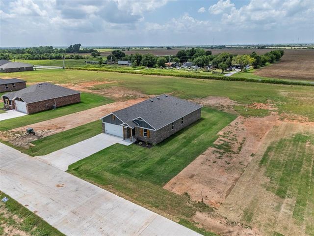1016 Prairie Drive, Tuttle, OK 73089
