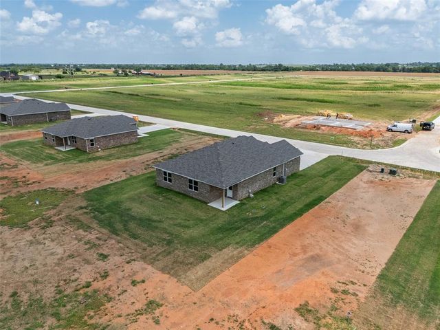 1016 Prairie Drive, Tuttle, OK 73089