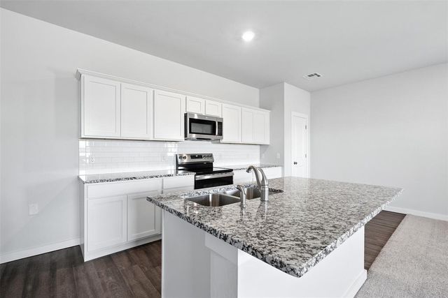 1016 Prairie Drive, Tuttle, OK 73089