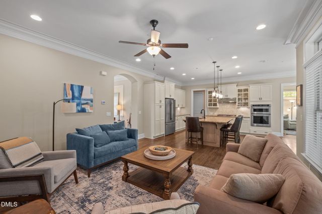 1004 Mocker Nut Lane, Chapel Hill, NC 27517