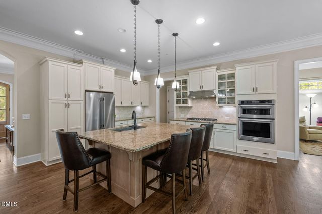 1004 Mocker Nut Lane, Chapel Hill, NC 27517