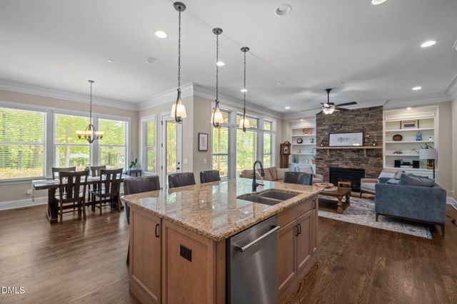 1004 Mocker Nut Lane, Chapel Hill, NC 27517