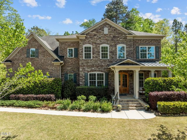 1004 Mocker Nut Lane, Chapel Hill, NC 27517