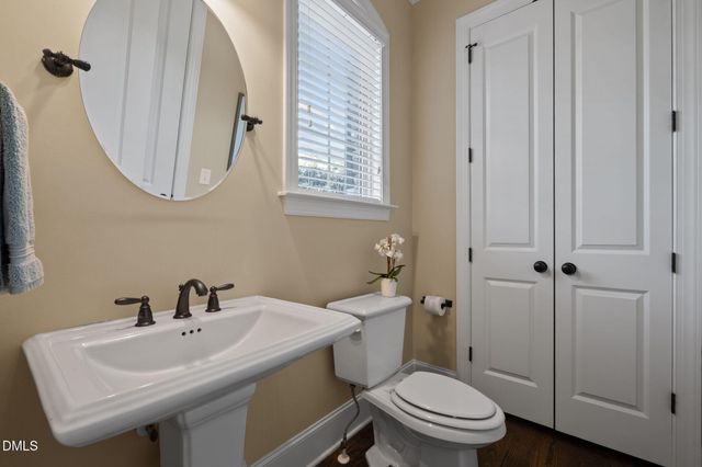 1004 Mocker Nut Lane, Chapel Hill, NC 27517