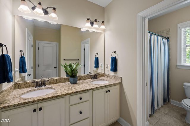 1004 Mocker Nut Lane, Chapel Hill, NC 27517