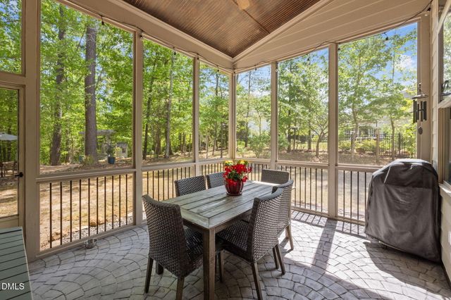 1004 Mocker Nut Lane, Chapel Hill, NC 27517