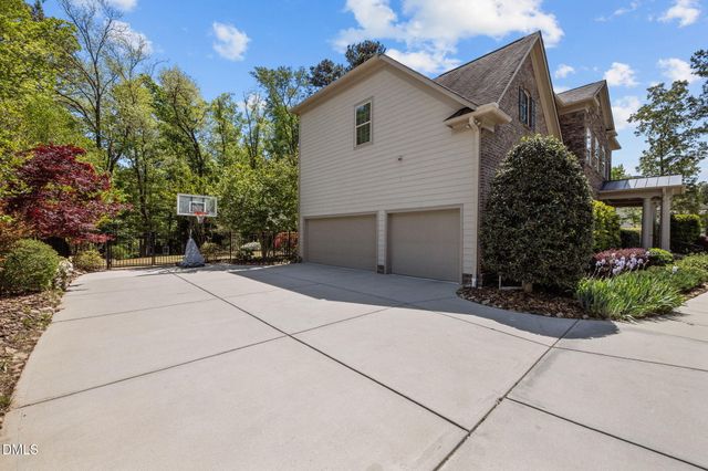 1004 Mocker Nut Lane, Chapel Hill, NC 27517