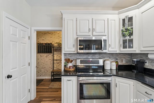 60 Ashley Lane, Colchester, CT 06415