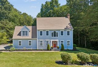 60 Ashley Lane, Colchester, CT 06415
