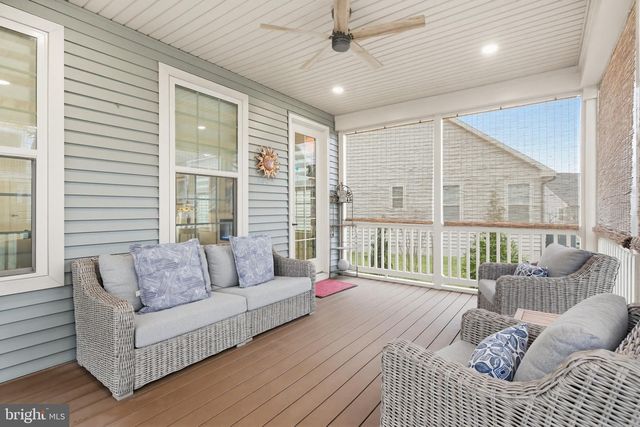 2605 BROADLEAF DR, Frederick, MD 21702