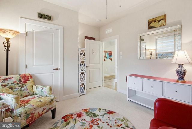 2605 BROADLEAF DR, Frederick, MD 21702