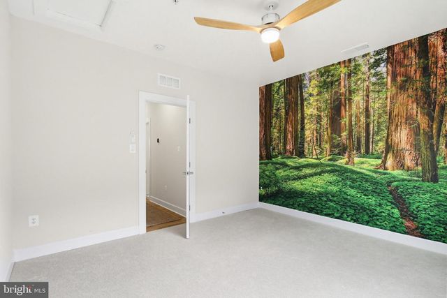 2605 BROADLEAF DR, Frederick, MD 21702