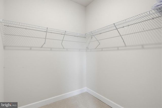 2605 BROADLEAF DR, Frederick, MD 21702