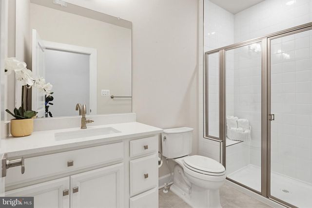 2605 BROADLEAF DR, Frederick, MD 21702